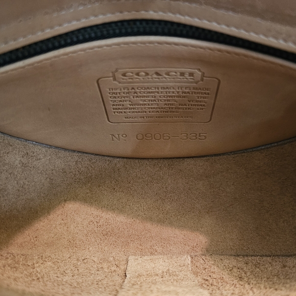 Vintage Coach Casey Crossbody Shoulder Bag #9923 (Camel / Taupe) - Picture 12 of 15